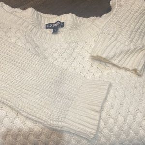 Express Cream Pullover Thick Sweater Size Medium
